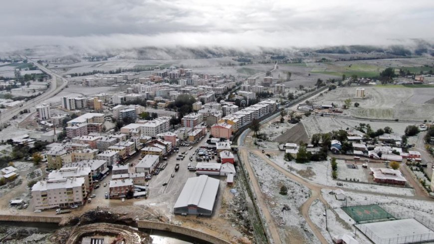 Kastamonu’da kar yağışı etkili oluyor: Kar kalınlığı 15 santimetreye ulaştı