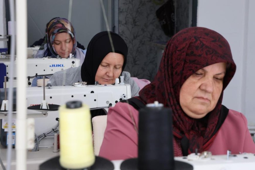 Eskişehir'de bir araya gelen ev hanımları kendi işletmelerini kurdu