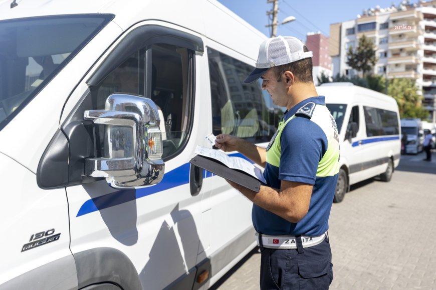 Mersin Büyükşehir Belediyesi, okul servislerini denetliyor