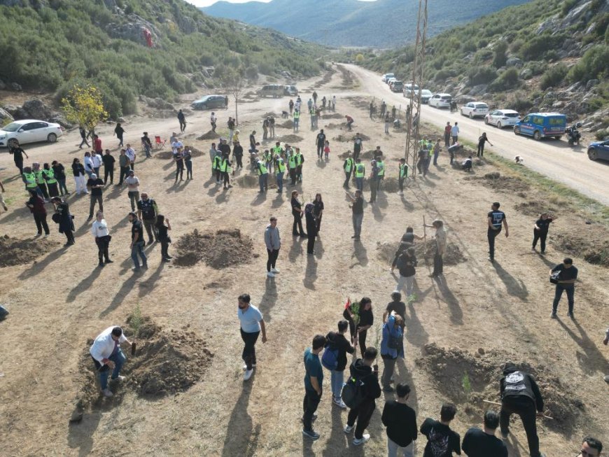 Antalyalı motosiklet tutkunları Şehit Polis Şeyda Yılmaz adına hatıra ormanı oluşturdu