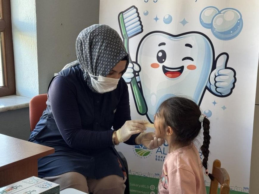 Sakarya'nın o ilçesinde anaokulu öğrencilerine diş taraması