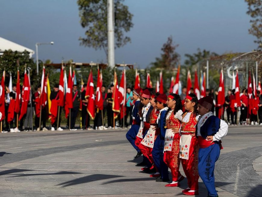 Yalova'da Cumhuriyet'in 101. yılı coşkuyla kutlandı