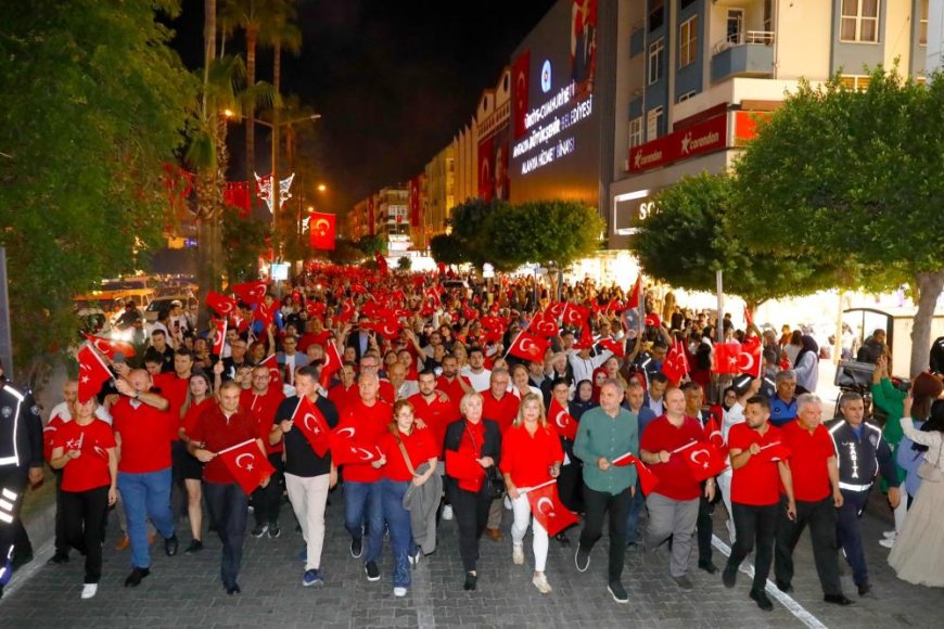 Alanya'da Cumhuriyet Bayramı'na büyük ilgi