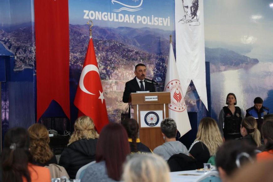 Zonguldak'ta "En İyi Narkotik Polisi Anne" toplantısı yapıldı