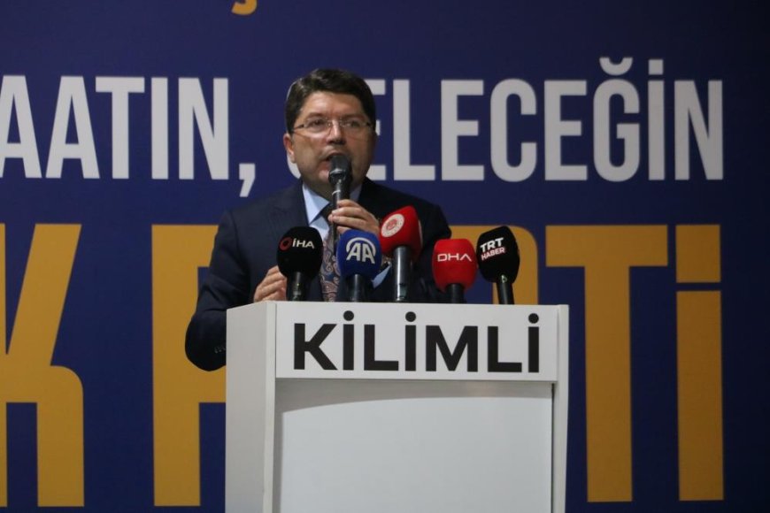 Bakan Tunç: "Bu millet, 22 yıldır Recep Tayyip Erdoğan ve AK Parti'den eser ürettiği için vazgeçmiyor"