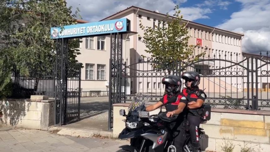 Erzincan’da polis ve jandarma ekiplerince denetimler sürüyor