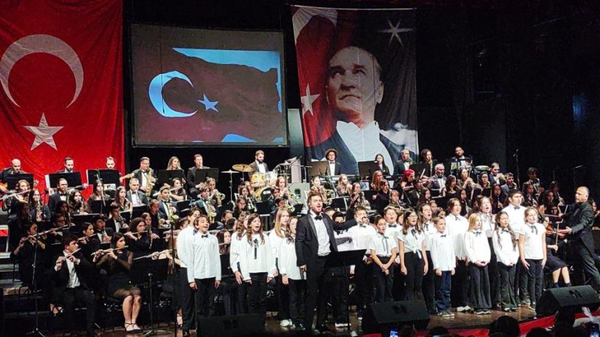 Kemer’de geleceğin müzisyenlerinden konser