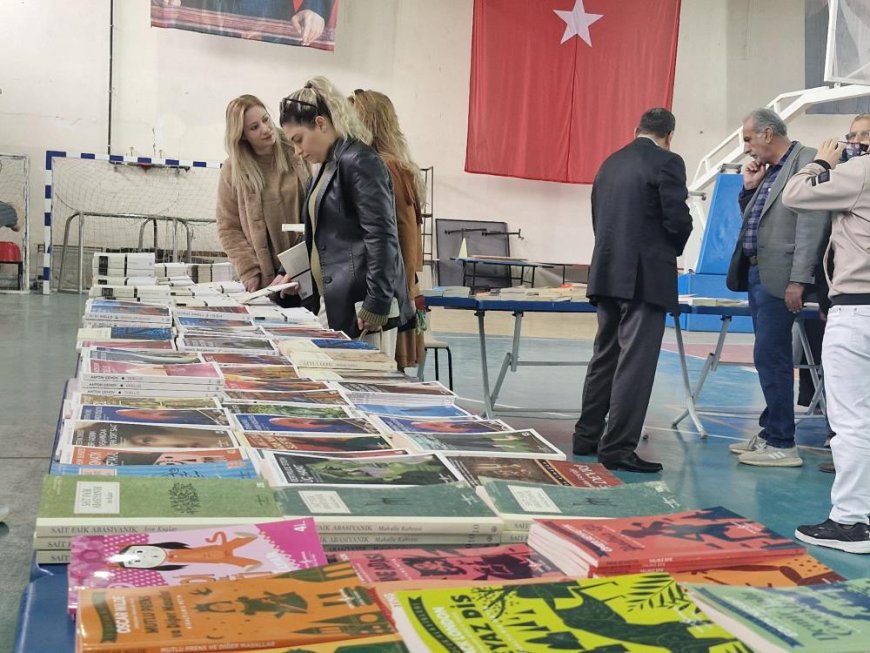 Çınar'da 1'inci kitap fuarı