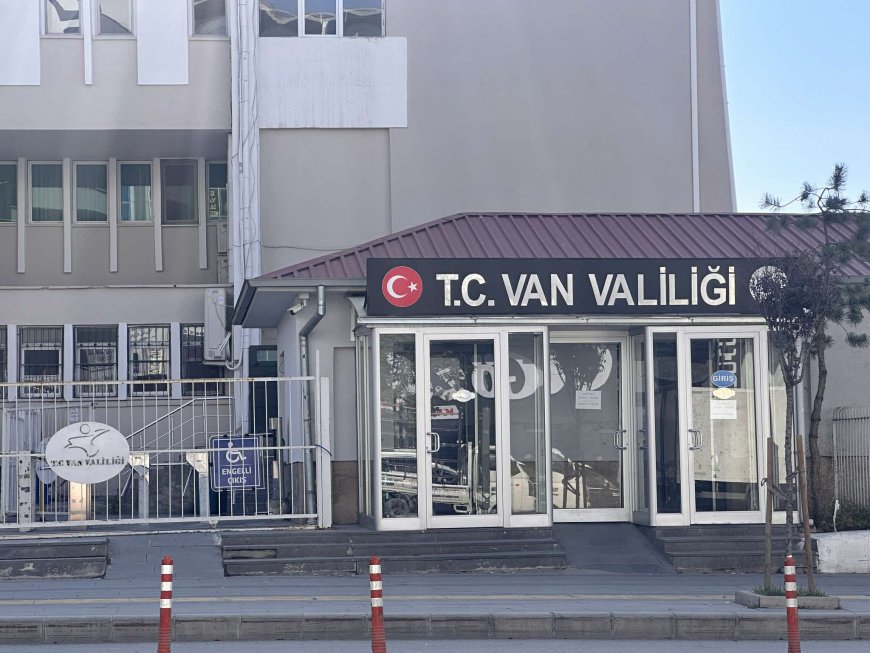 Van Valiliği, gösteri ve etkinliklerin 3 gün süreyle yasaklandığını duyurdu