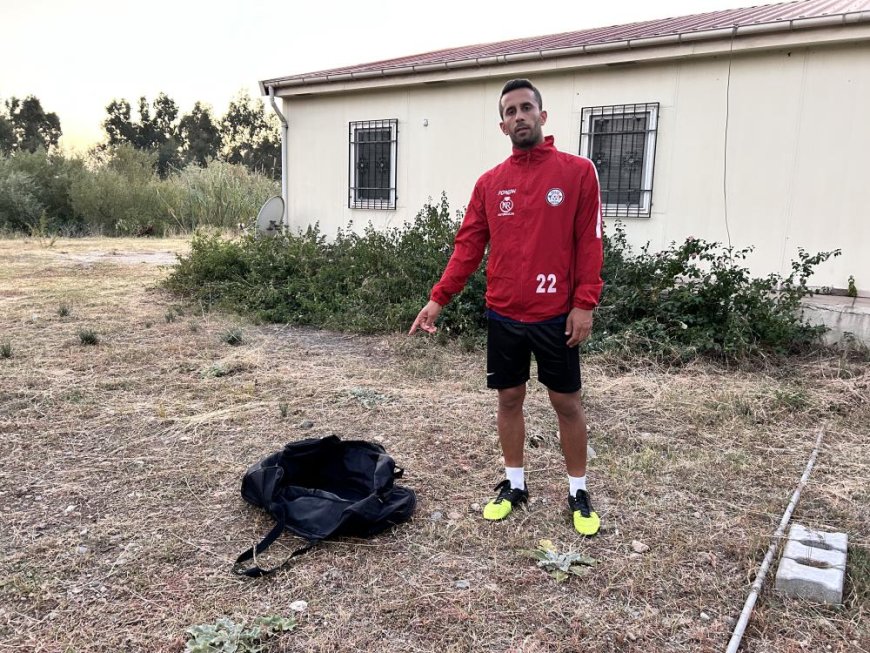 Mesa Spor Kulübü'nün çalınan lisansları, tesislerin yanındaki otluk alanda bulundu