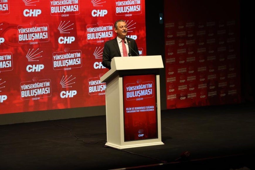 Özgür Özel: "Türkiye'de yaşanan bütün meseleler demokrasi sorunudur"