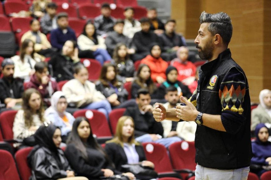 GAÜN'de En İyi Narkotik Polisi Anne Projesi kapsamında eğitim verildi