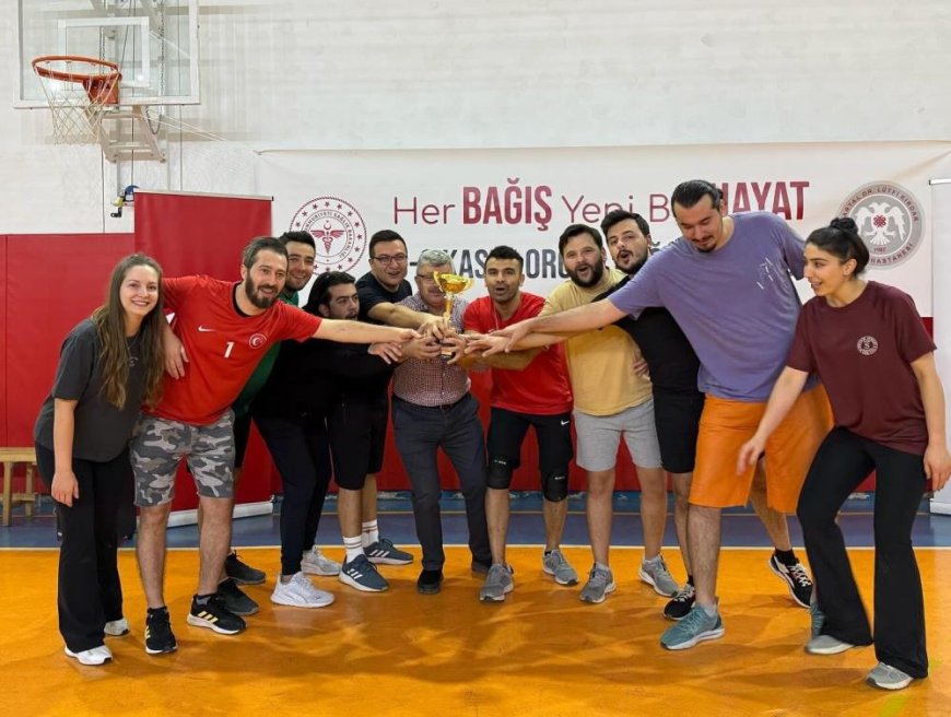 Kartal Dr. Lütfi Kırdar Şehir Hastanesi Voleybol Turnuvası tamamlandı