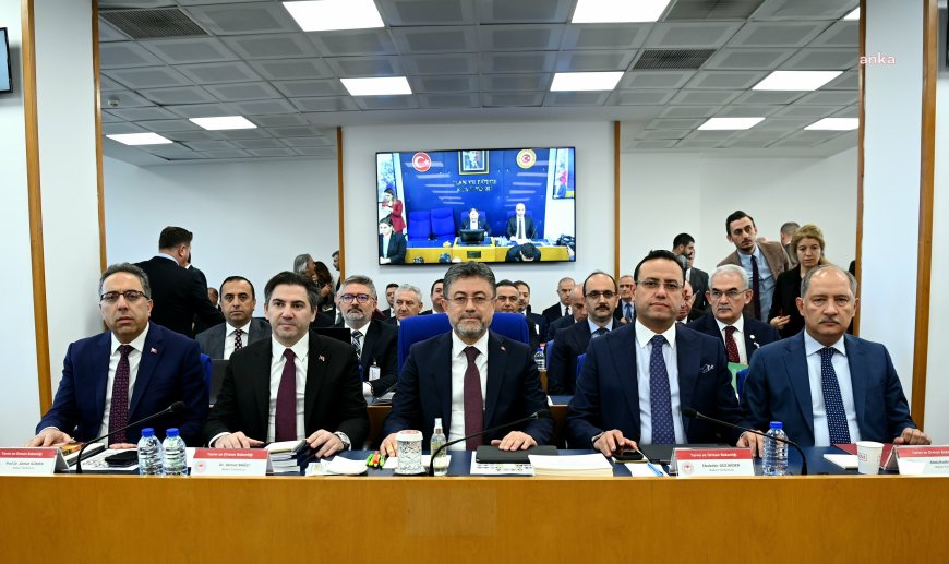 Plan ve Bütçe Komisyonu... Bakan Yumaklı: "Sahipsiz hayvanlarla ilgili faaliyetlere destek için 1.8 milyar lira ayrılmıştır"