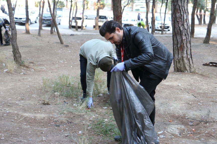 Manisa Büyükşehir Belediyesi, gönüllülerin katılımıyla çevre temizlik etkinliği düzenledi