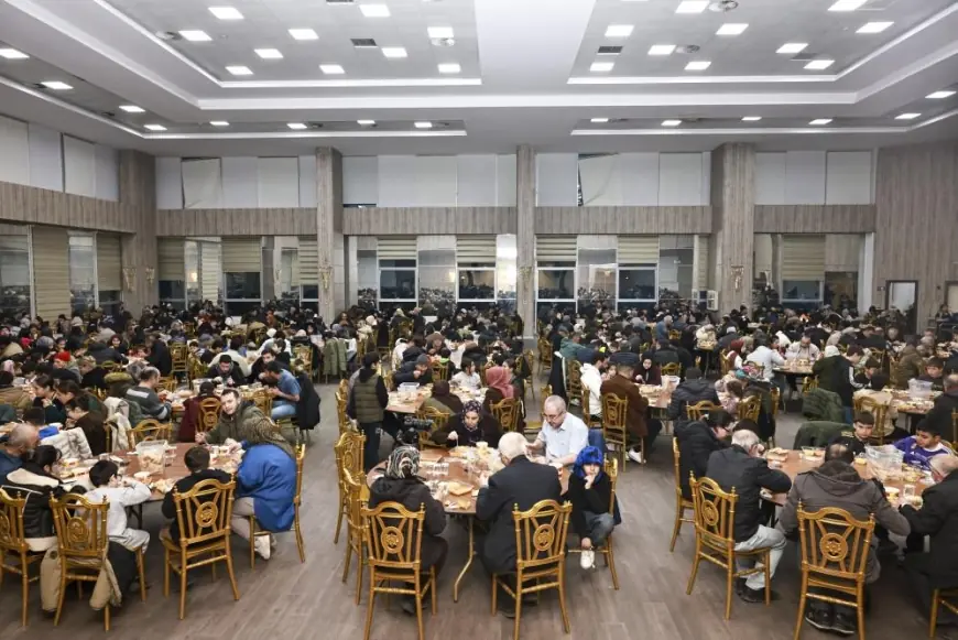 Gölbaşı Belediyesi, 11 ayın sultanı Ramazan’da iftar sofrası düzenliyor