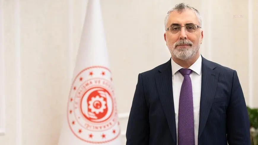 Bakan Işıkhan: 14 bin 968 kişinin hak etmediği halde sağlık hizmetlerinden usulsüz yararlandığını tespit ettik