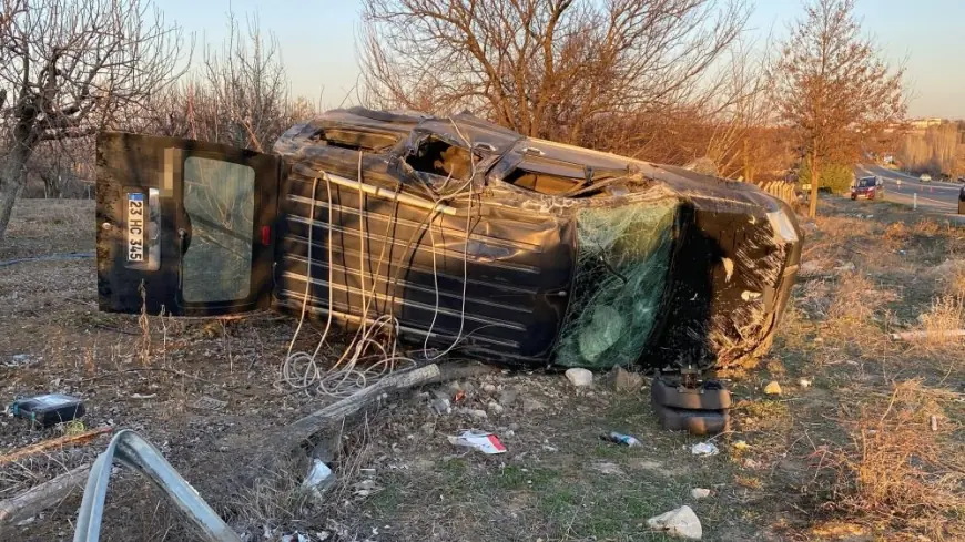 Elazığ'da Trafik Kazası: 5 Yaralı