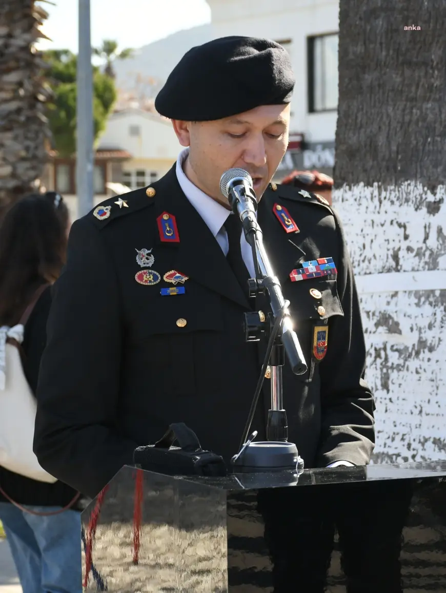 Kuşadası'nda 18 Mart dolayısıyla etkinlikler düzenlendi